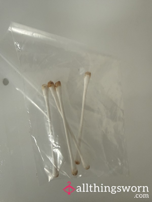 👂 Naturally Waxy Cotton Bud Collection