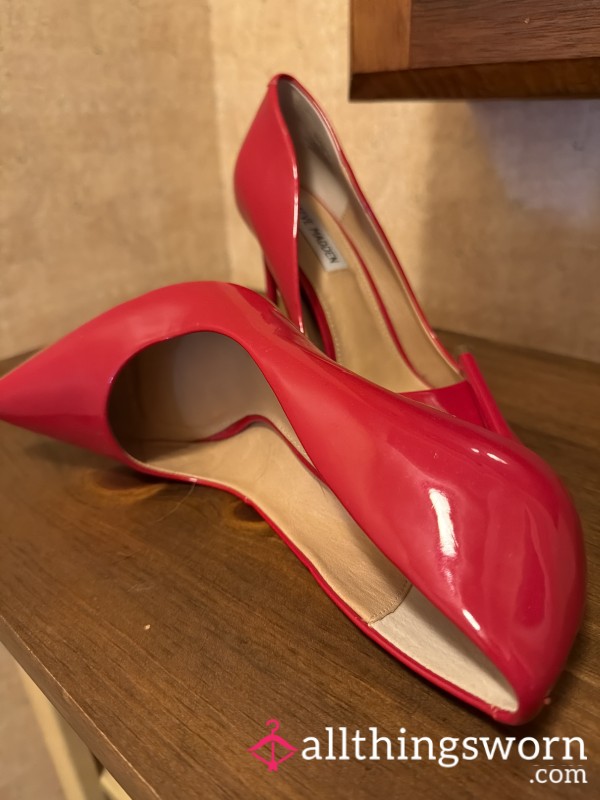 Naughty Red Heels ! Sz 8