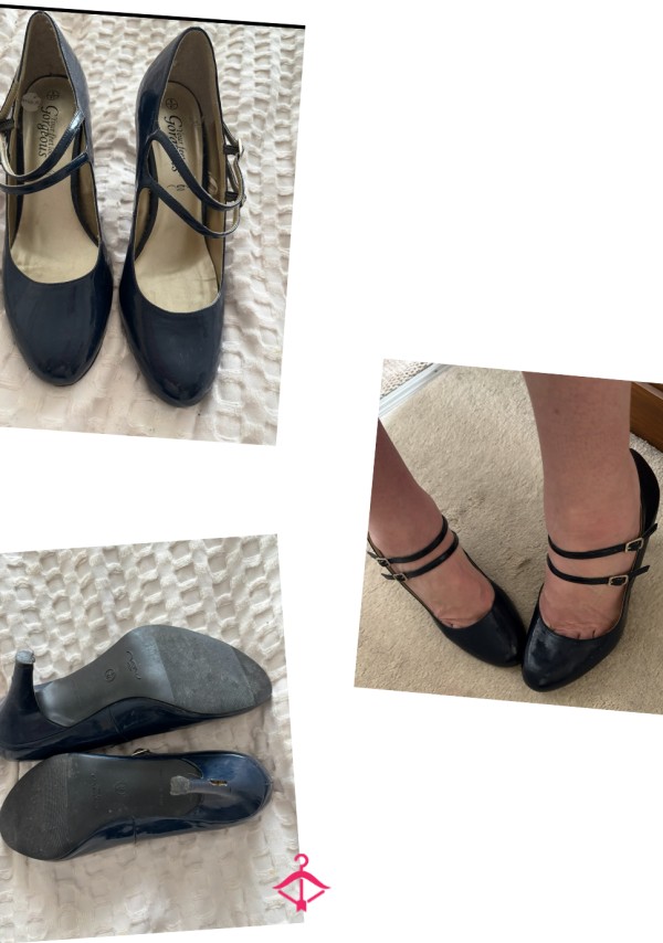 Navy Blue Worn Mary Jane Heels 👠 Size UK 8