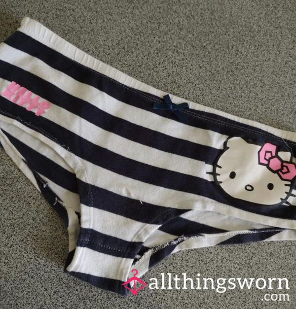 🐱 Navy Stripe Hello Kitty Panties 🐱