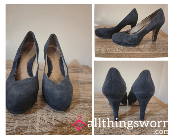 Navy Suede Clarkes Heels Size 4.5