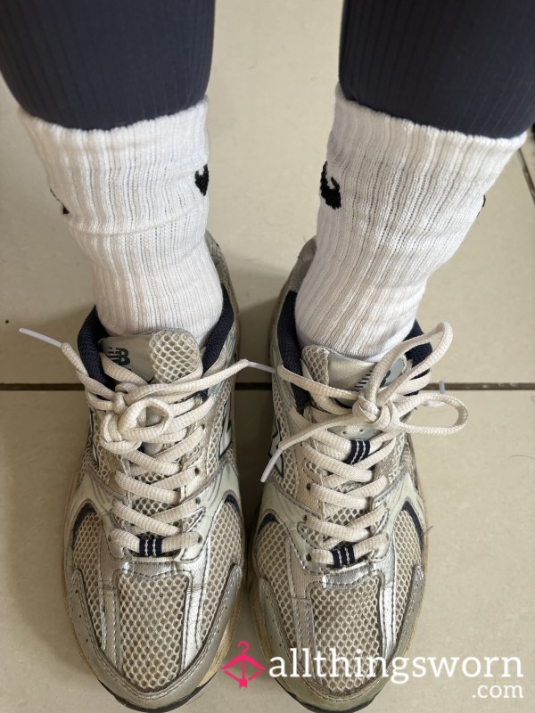NB TRAINERS…..fully Worn Out