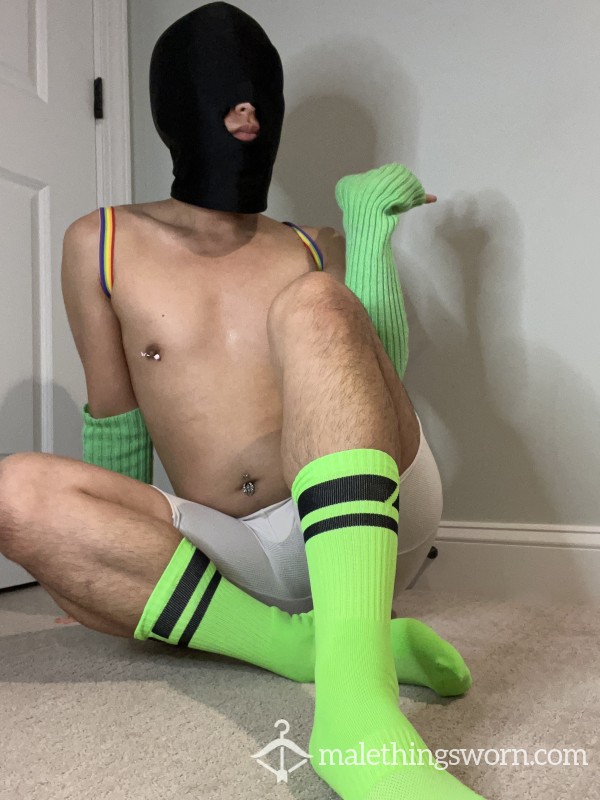 Neon Addicted Socks Green