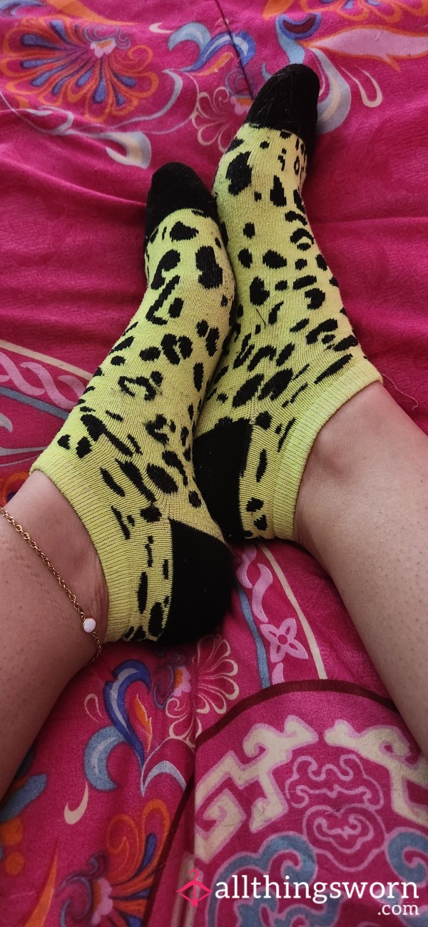 Neon Cheetah Print Ankle Socks