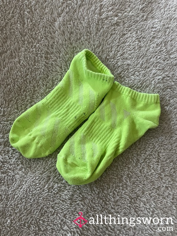 Neon Yellow Socks 💞
