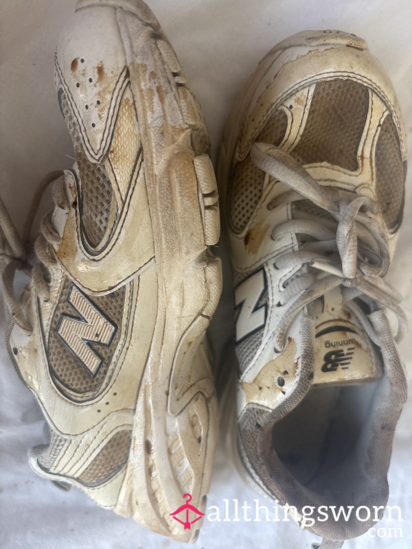 New Balance Beige (spillage)