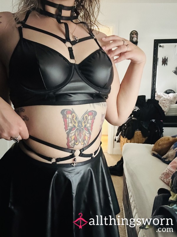 WANT 20% OFF? FOLLOW MY SOCIALS !