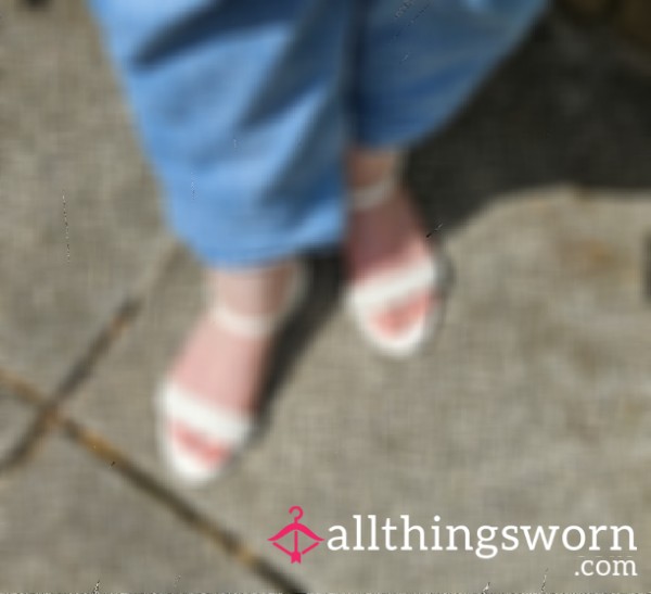 New Sandals, Do You Like Them? 4 Photos