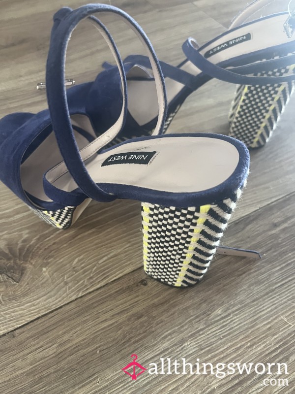 New & Untouched Navy Heels 😈 Your Fantasy Starts Here