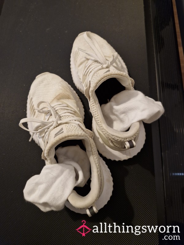 Nice Juicy Socks After A Run 💦🫦