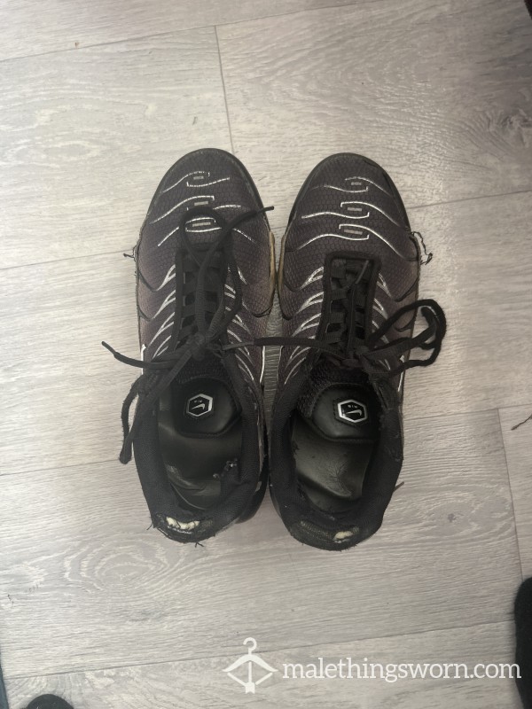 Nice Smelly Nike Shoes