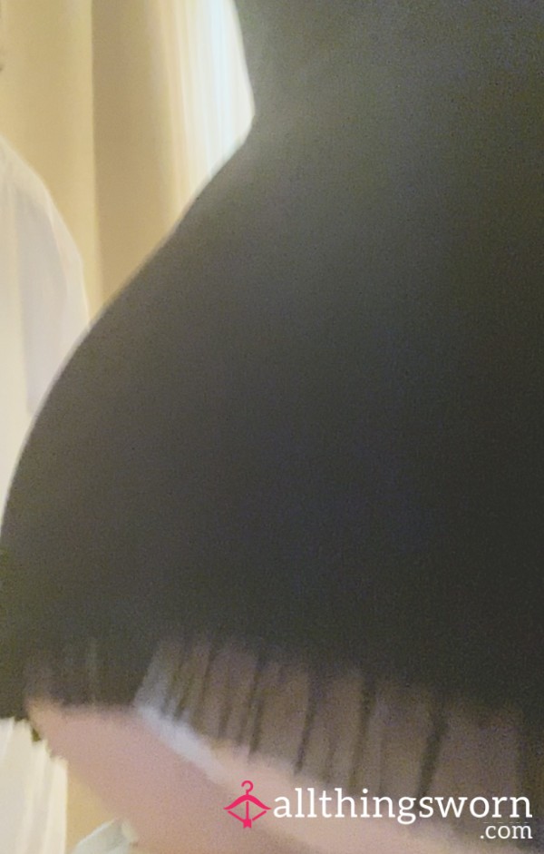 Nightgown Upskirt 💋