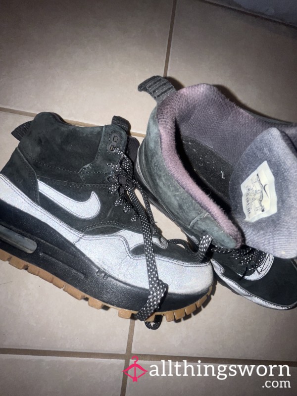 Nike Air Booties