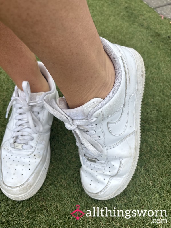 🔥 Nike Air Force 1 – Well-Worn & Molded To My Feet 🔥