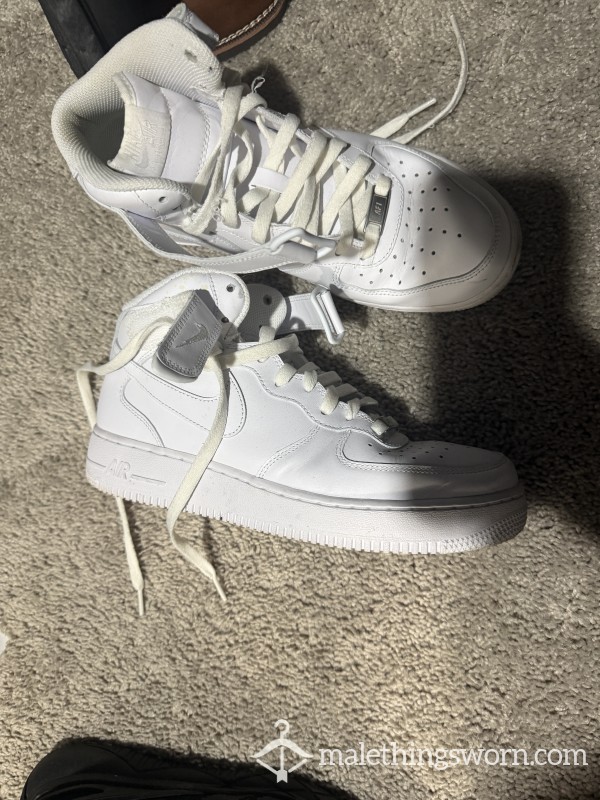 Nike Air Force Mid Sneakers