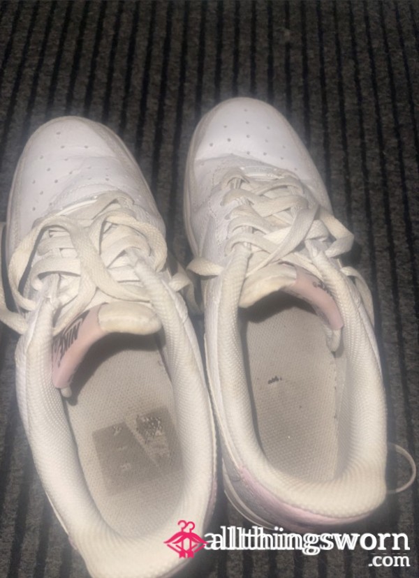 Nike Air Forces Really Used And Worn Out
