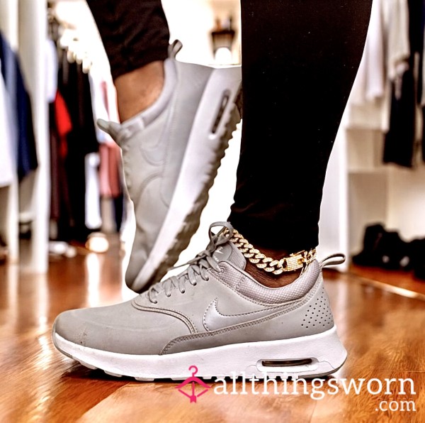 Nike Air Max Thea Sneakers (size 9)