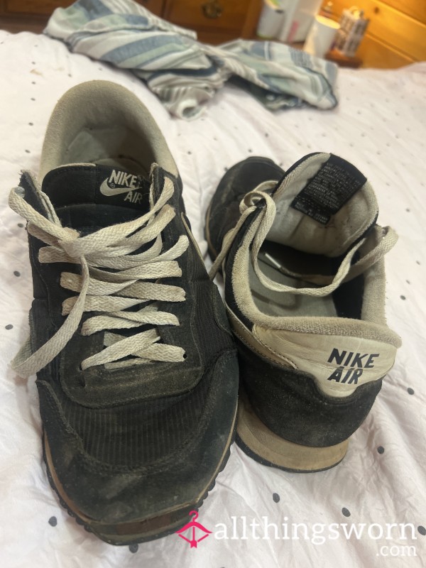 Nike Air Size 10
