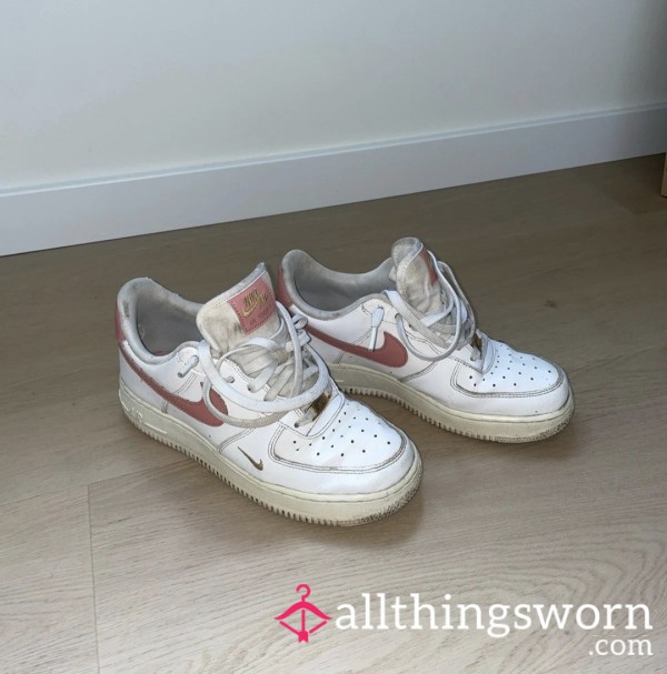 Nike Airforce 1 White With Pink 2.0 😍 Work Shoes| Dirty| Well Worn|SMELLY