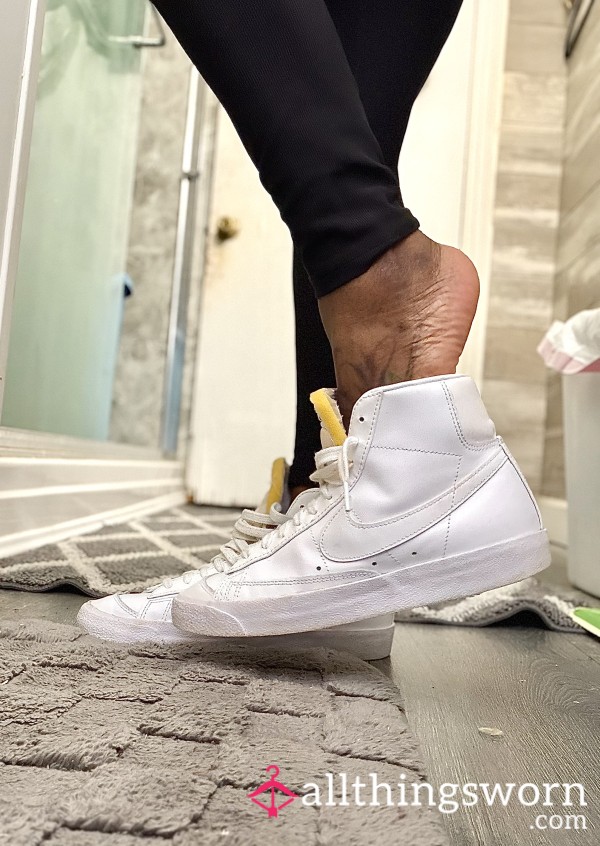 Nike Blazer Mid '77 Sneakers