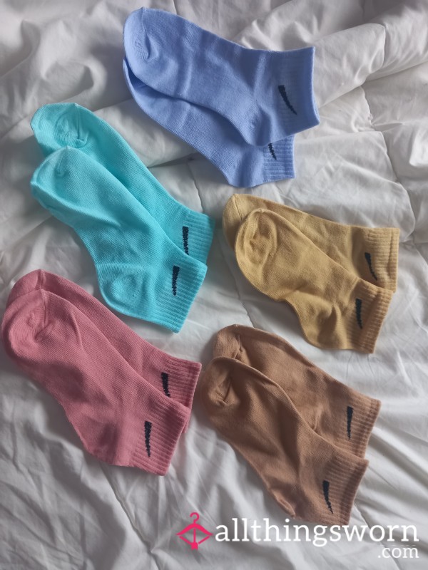 Nike Bright Colors Ankle Socks😍