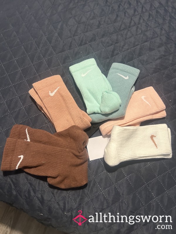 Nike Coloured Crew Socks