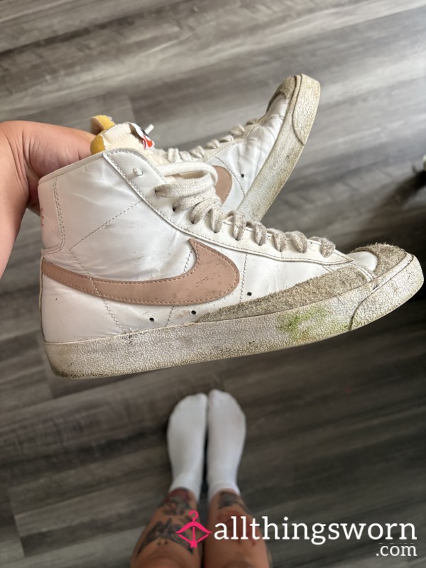 Nike Daily Workout Sneakers