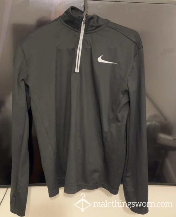NIKE DRI FIT BLACK JACKET