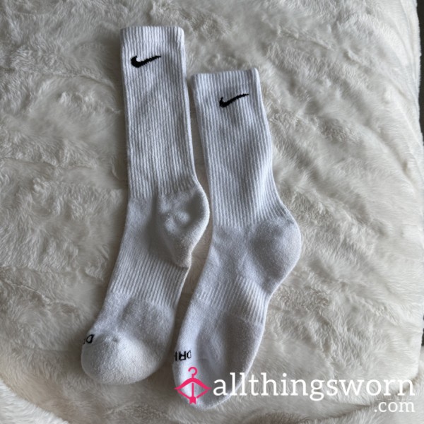 Nike Dri-FIT White Crew Socks
