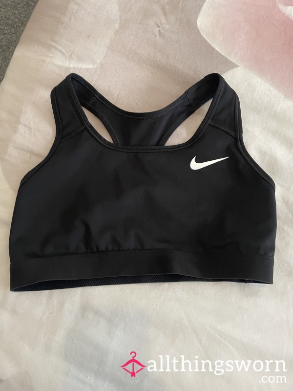Nike Dry Fit Size Medium Sports Bra Gym 🔥🥵