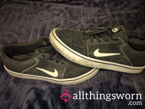 Nike Flats Trainers Size 5uk