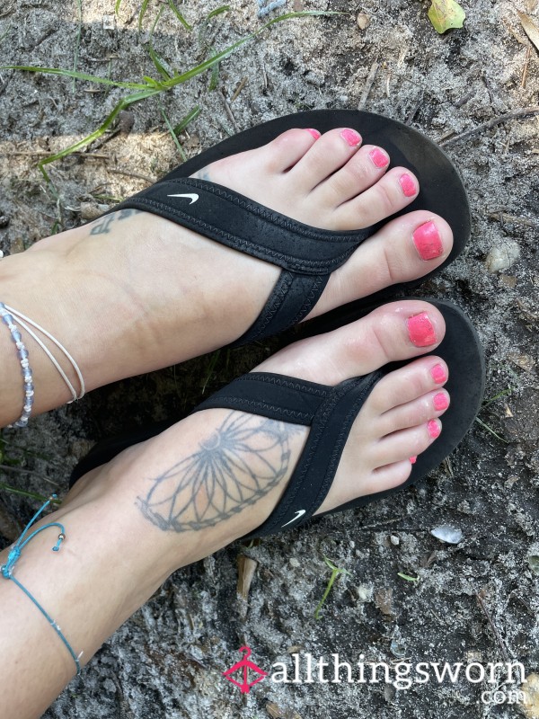 Nike Flip Flops