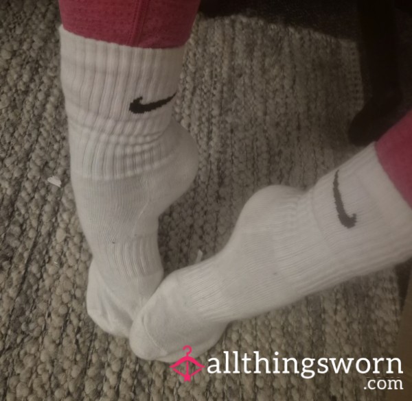 NIKE GYM SOCKS