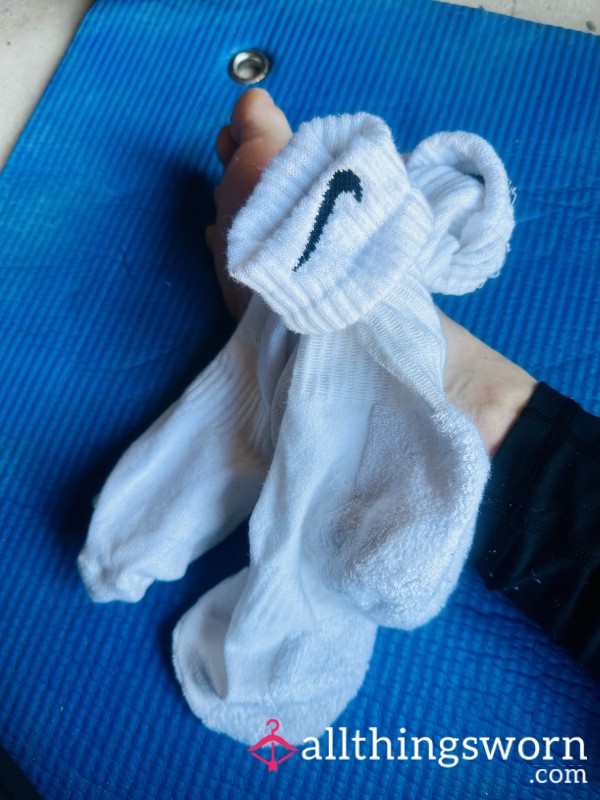 Nike Gym Socks- Hot Day, Workout And Long Walk Wear