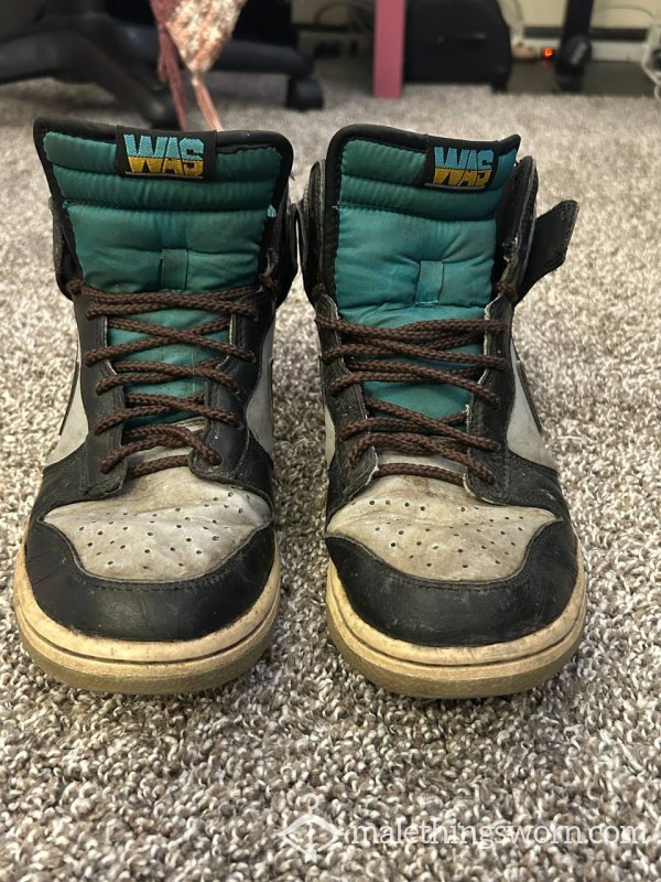 NIKE HIGH TOPS - Multicolor - Incredibly Sweaty