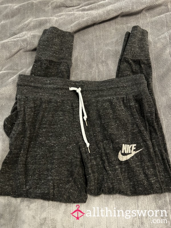 Nike Joggers
