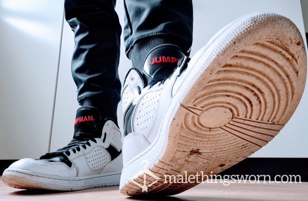 Nike Jordan Jumpman White, Black, Red
