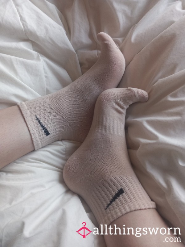 Nike Nude Socks