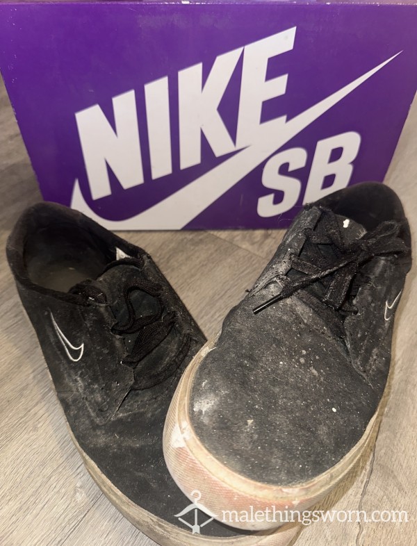 👟 NIKE SB SHANE’s - Musky, Sweaty, Well Worn Old Work Shoes! 👟 + 1x FREE Pair Of 48hr Worn Sock! 🔥
