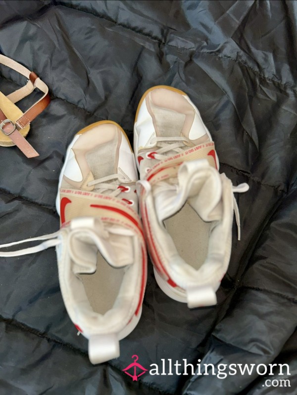 Nike Sneakers