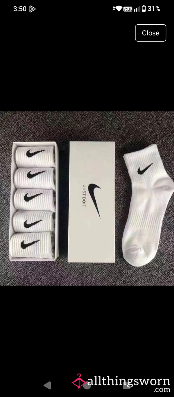 Nike Socks Available For Wears Gym No Shoes.