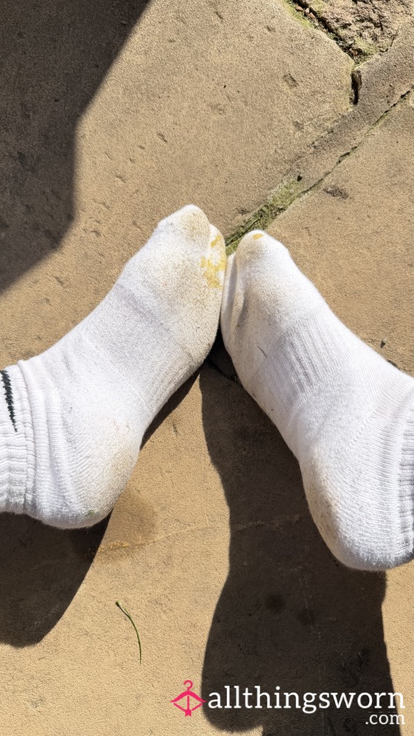 Nike Socks, Worn Wet, Walked Outside And Worn To The Gym 😈