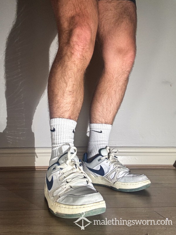 Nike Tennis Shoes