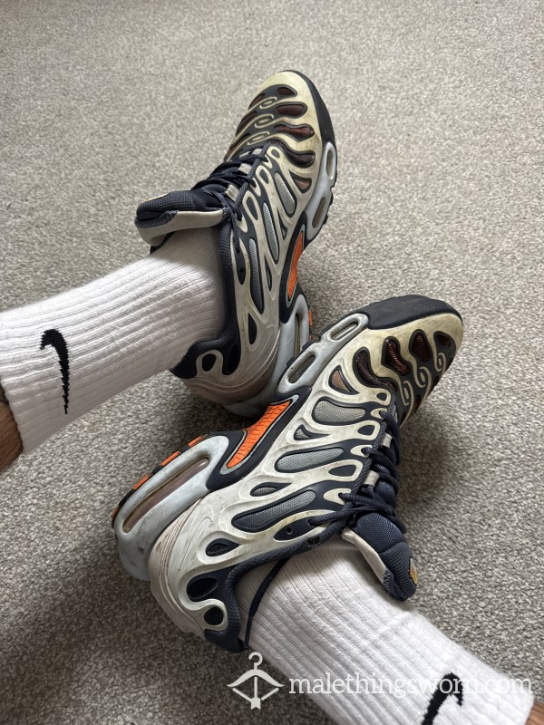 SOLD 💦 Nike TNs