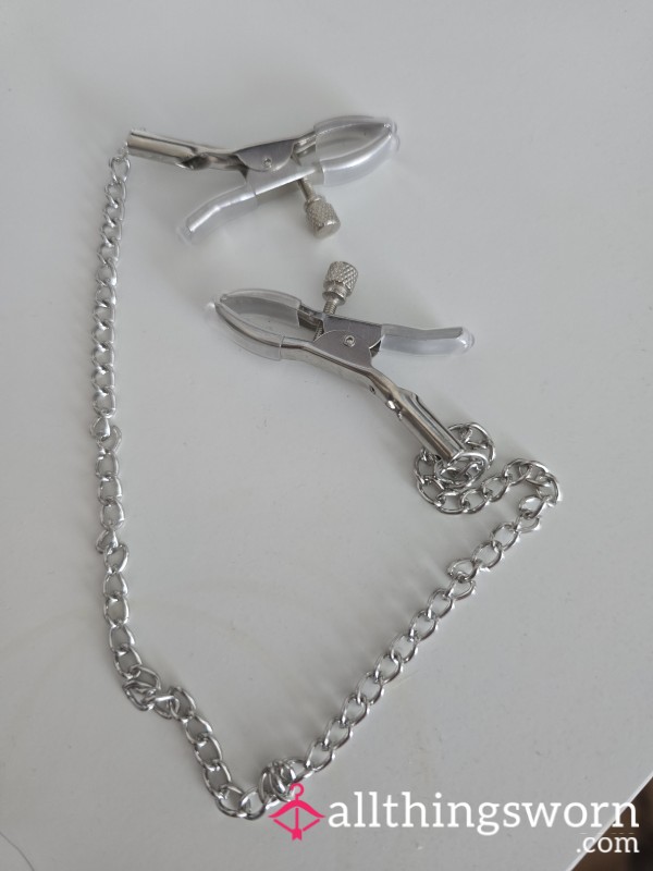 Nipple Clamps With Chain - New