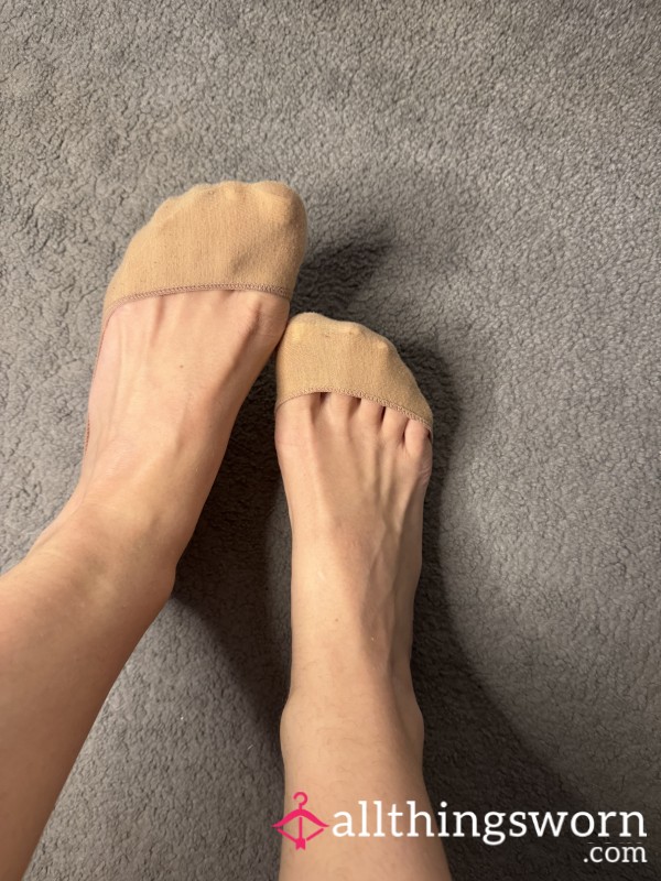 No Show Nude Socks