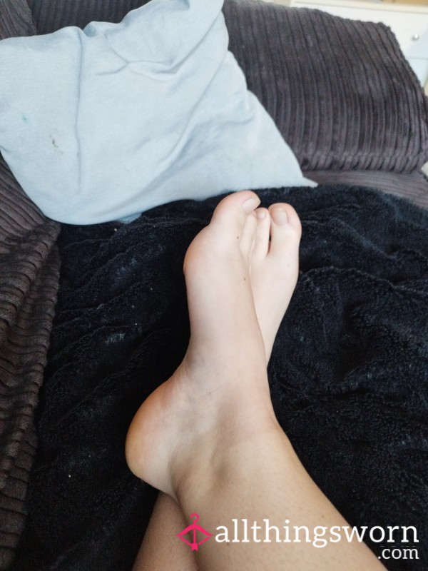 No Socks, No Secrets