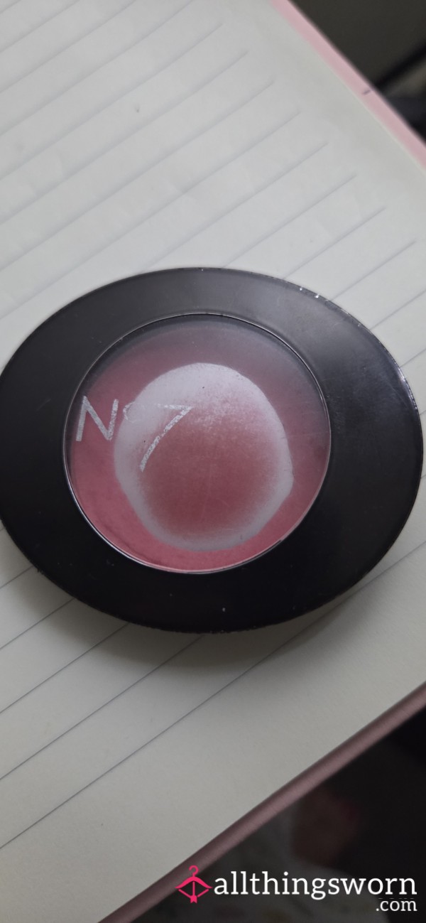 No7 Blusher