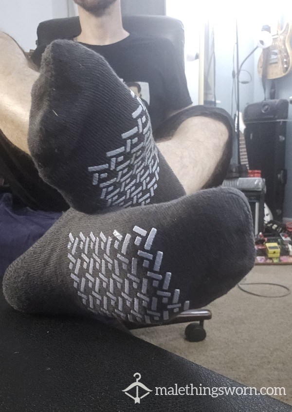 Nonslip Hosp*tal/spa Dark Gray Socks