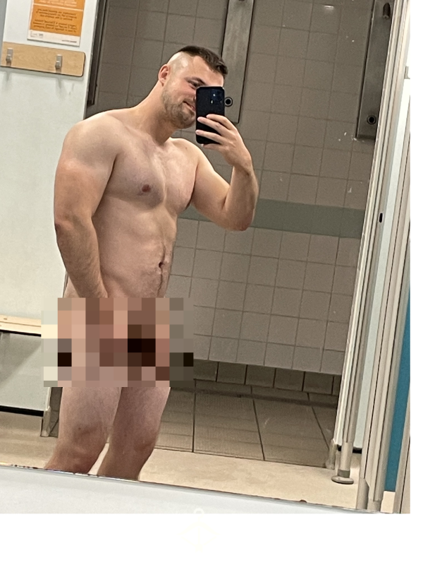 NSFW Profile Photo (Uncensored)